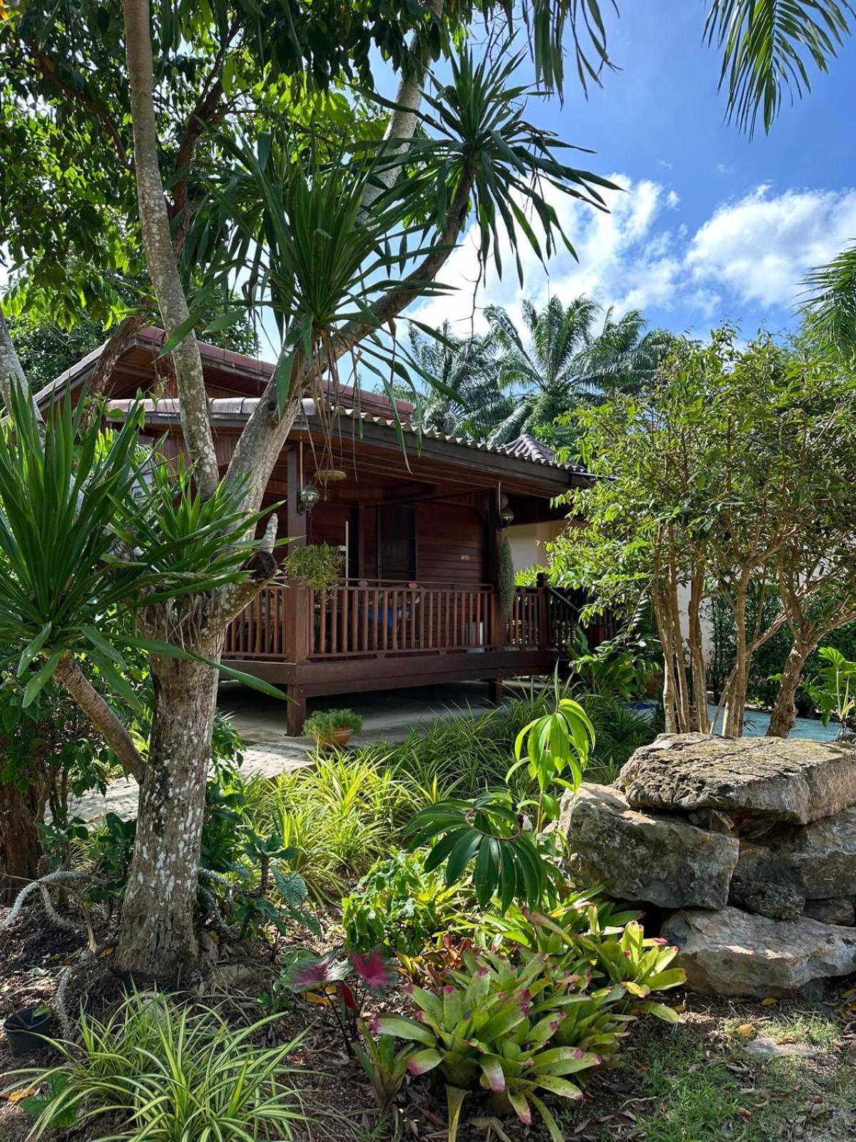 Thip Siam Village Ao Nam Mao Exterior photo