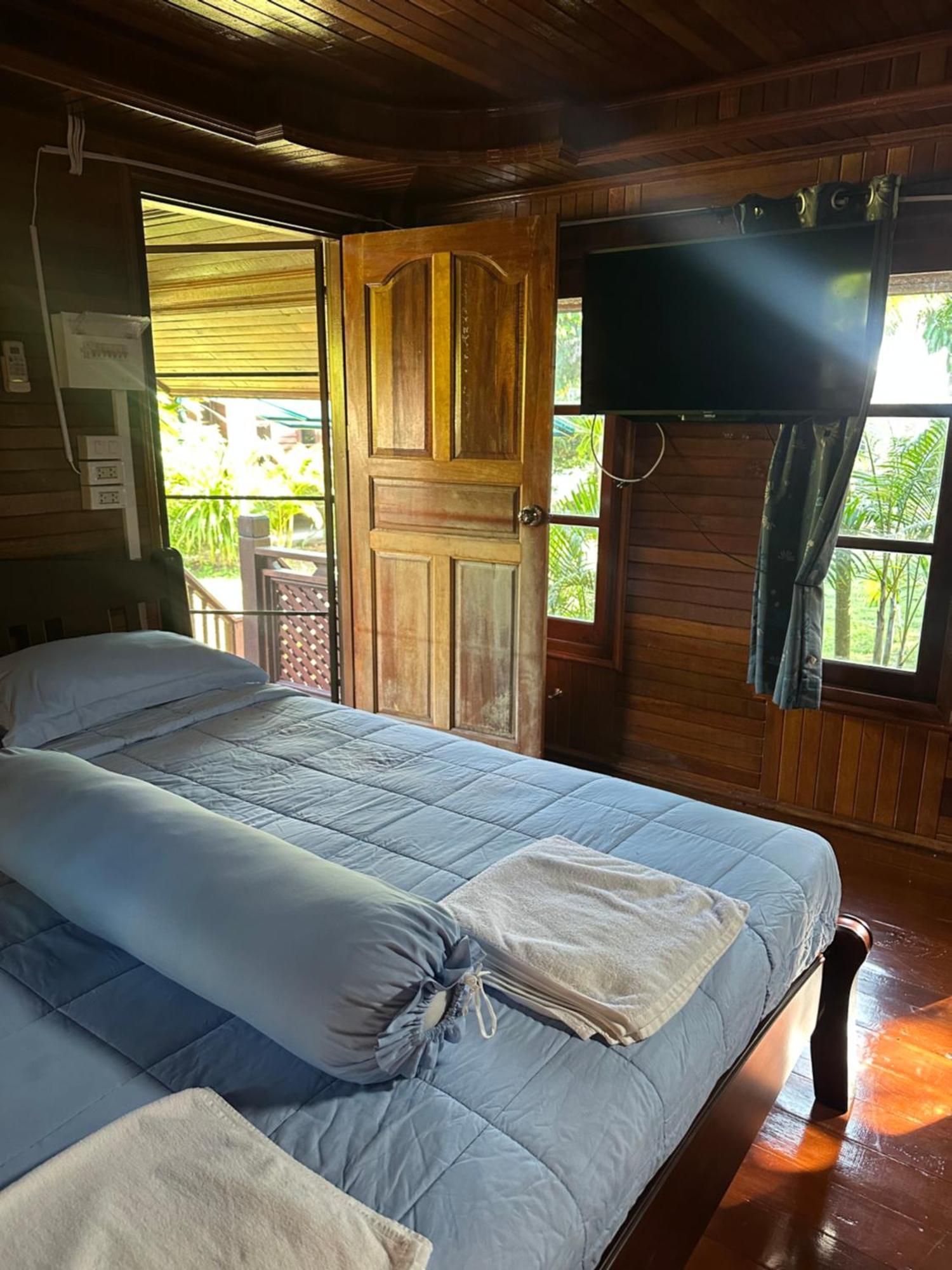 Thip Siam Village Ao Nam Mao Exterior photo